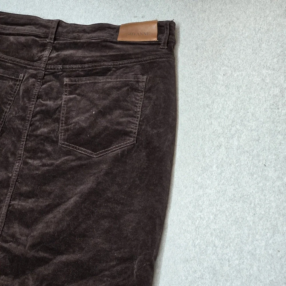Skayne Women Skirt 33 Brown Corduroy Button Pencil & Straight